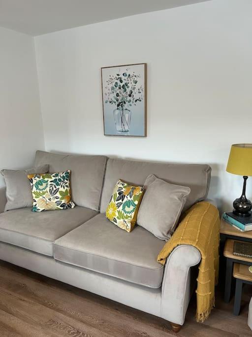 No5 At 53 - 2 Bed Apartment In Leek, Staffs Peak District Екстериор снимка